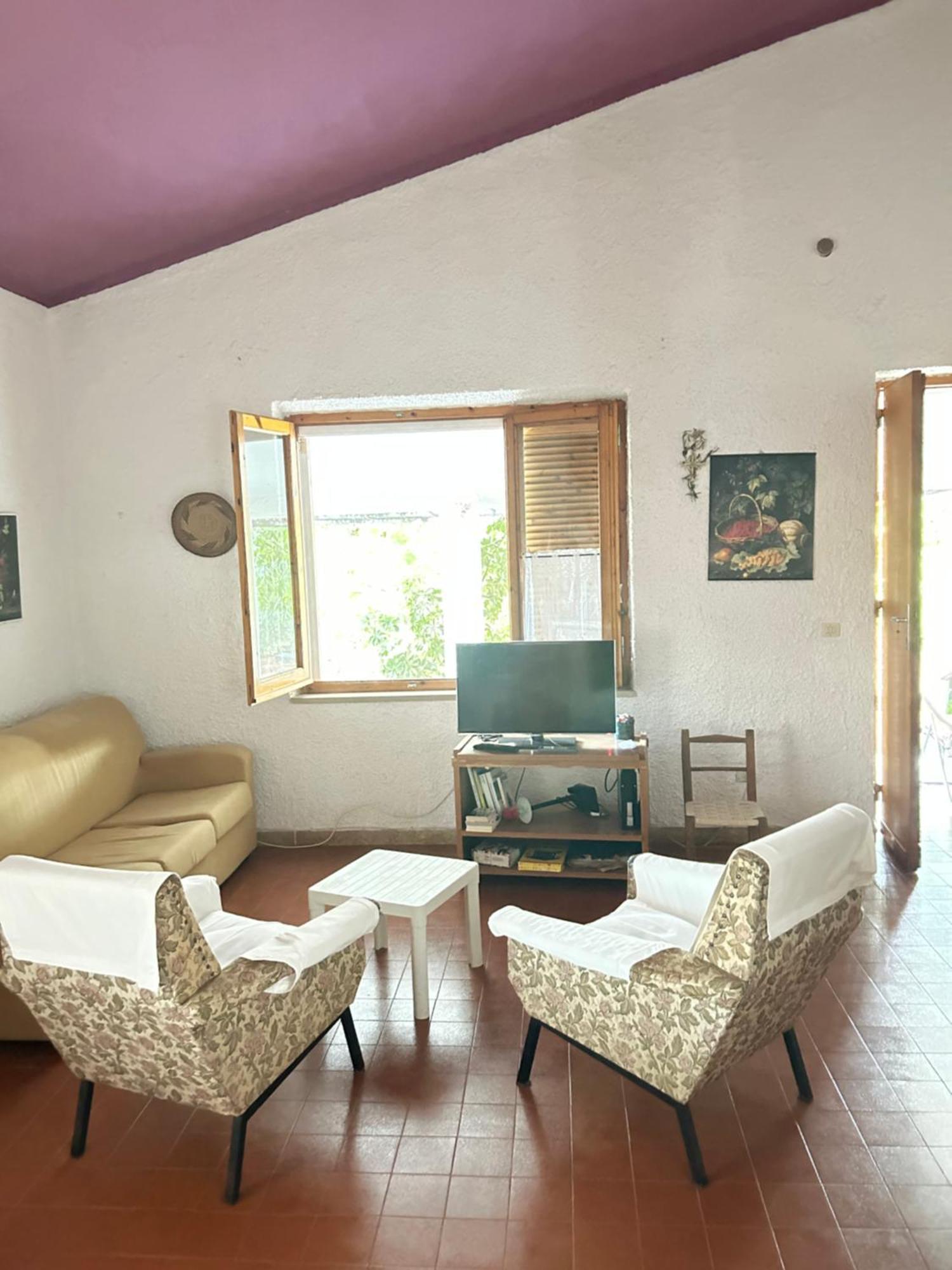 Domo Austinu - Abbasanta Villa Luaran gambar